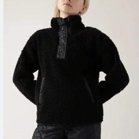 NWT Athleta Cozy Sherpa fleece Snap Sweatshirt Sweater Black XS - Picture 1 of 12